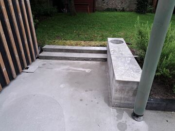 Conception d'un banc en béton personnalisé à Nantes