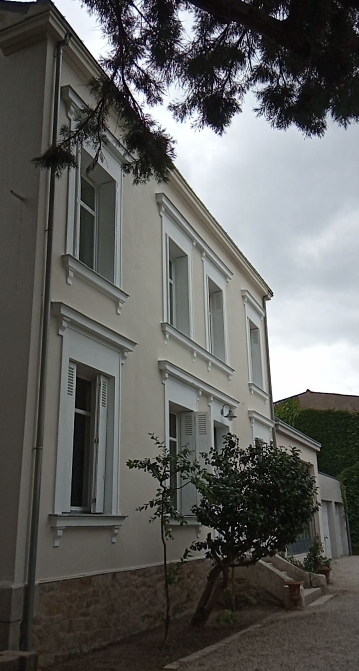 Peinture façade – Noir et couleur – Angers